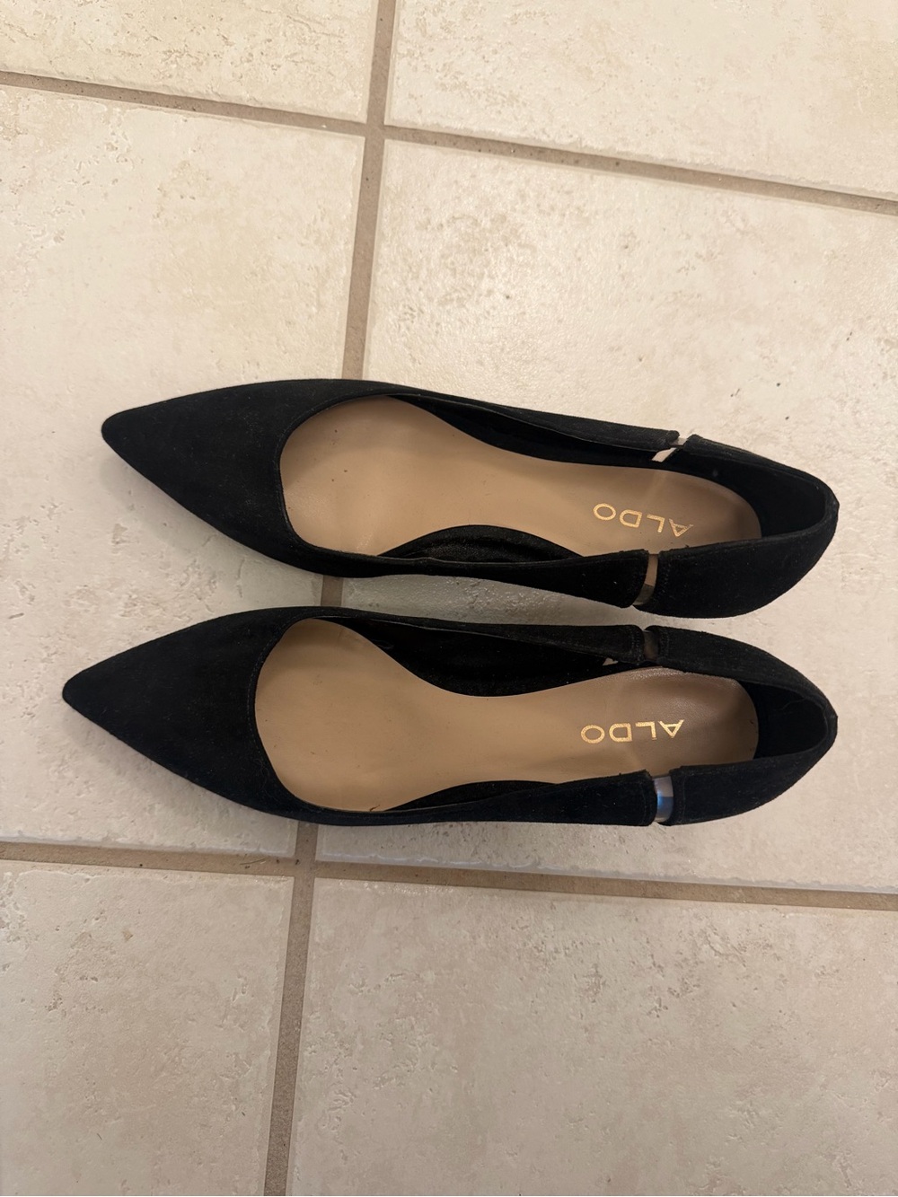 Aldo Black Pointed D'Orsay Flats